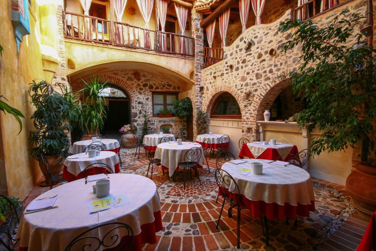 Hotel Anticos Palathos Orosei Εξωτερικό φωτογραφία