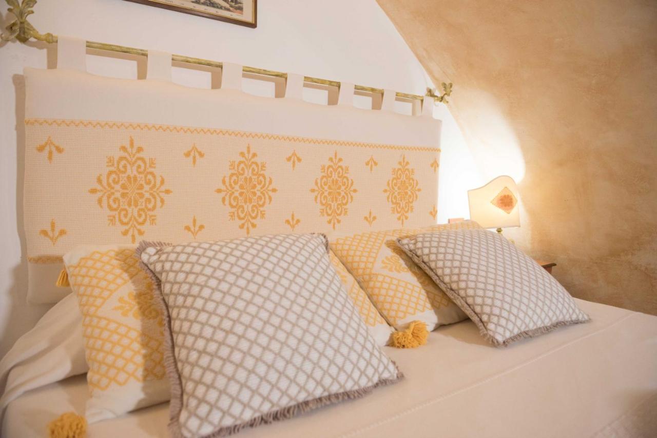 Hotel Anticos Palathos Orosei Εξωτερικό φωτογραφία