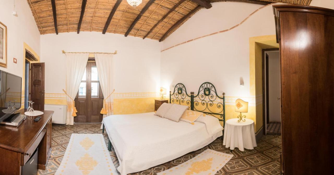Hotel Anticos Palathos Orosei Εξωτερικό φωτογραφία