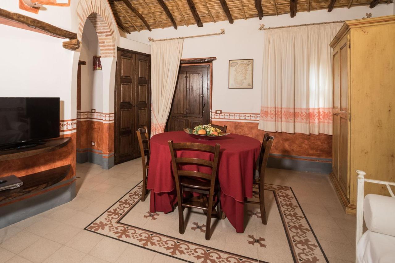 Hotel Anticos Palathos Orosei Εξωτερικό φωτογραφία