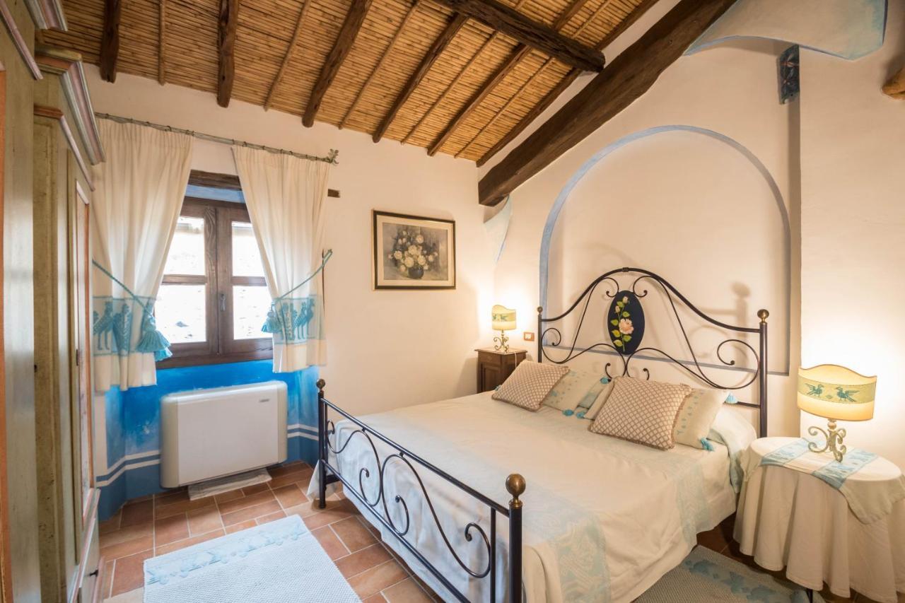 Hotel Anticos Palathos Orosei Εξωτερικό φωτογραφία